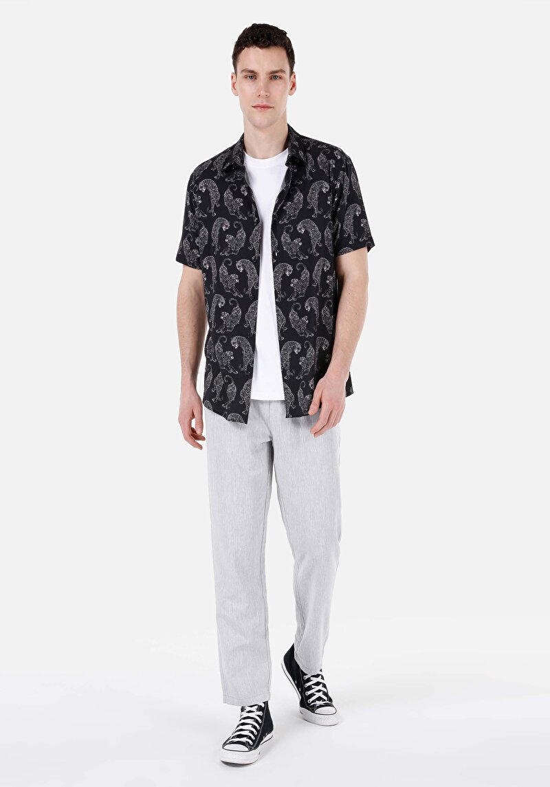 Regular Fit Shirt Neck Baskılı Erkek Siyah Kısa Kol Gömlek