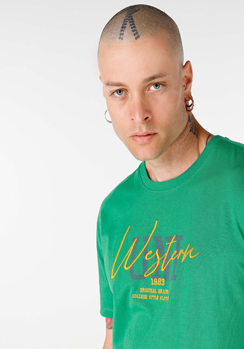 Regular Fit Yuvarlak Yaka  Erkek Yeşil Kısa Kol Tişört