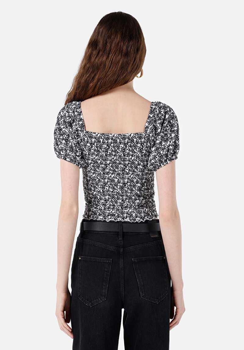 Slim Fit V Yaka Kadın Siyah Karpuz Tişört