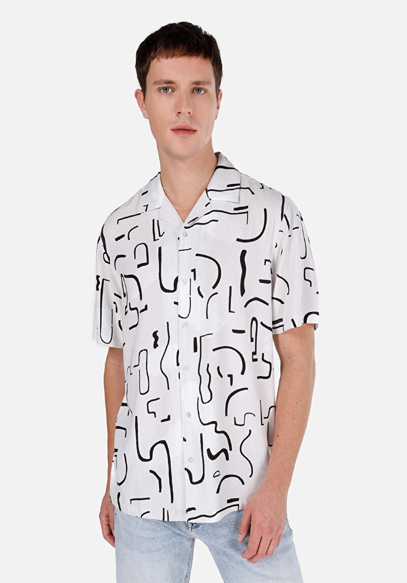 Regular Fit Shirt Neck Baskılı Erkek Bej Kısa Kol Gömlek