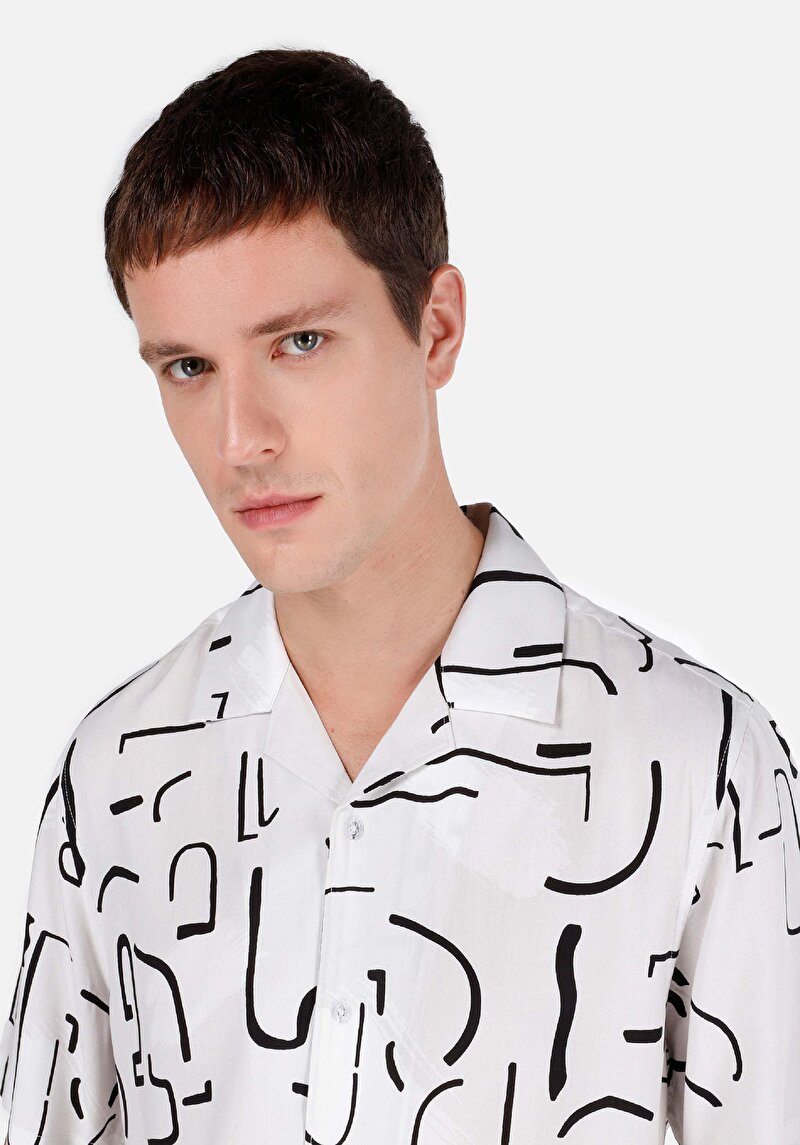 Regular Fit Shirt Neck Baskılı Erkek Bej Kısa Kol Gömlek