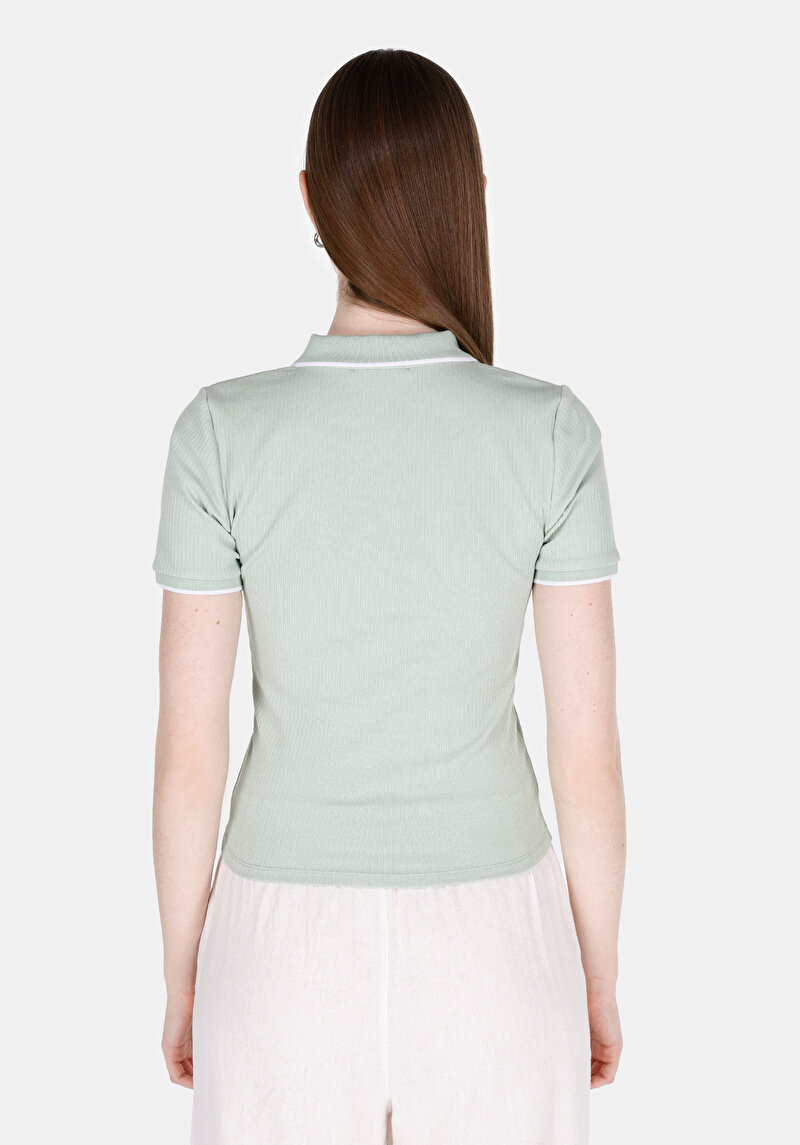 Slim Fit Polo Yaka Düz Kadın Yeşil Kısa Kol Tişört