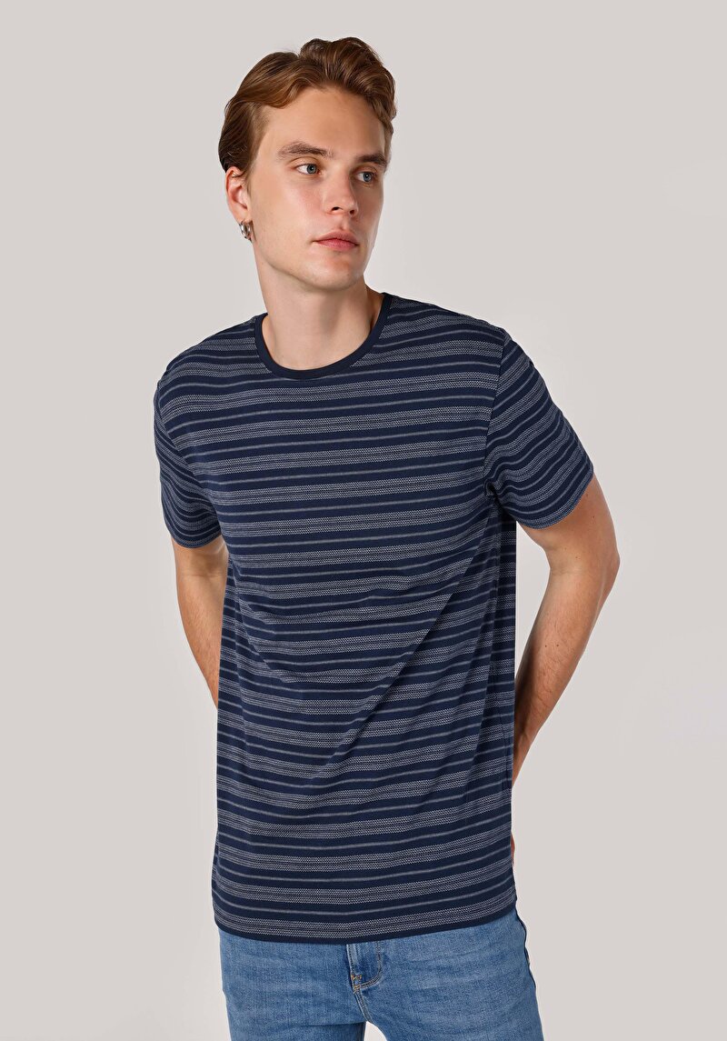 Regular Fit Yuvarlak Yaka Örme Çizgili Erkek Lacivert Kısa Kol Tişört