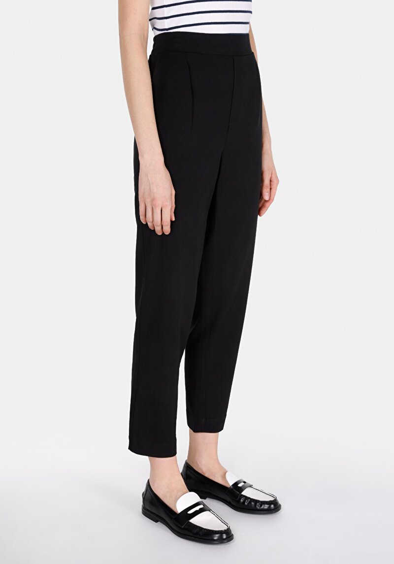 Regular Fit Düşük Bel Düz Paça Kadın Siyah Pantolon