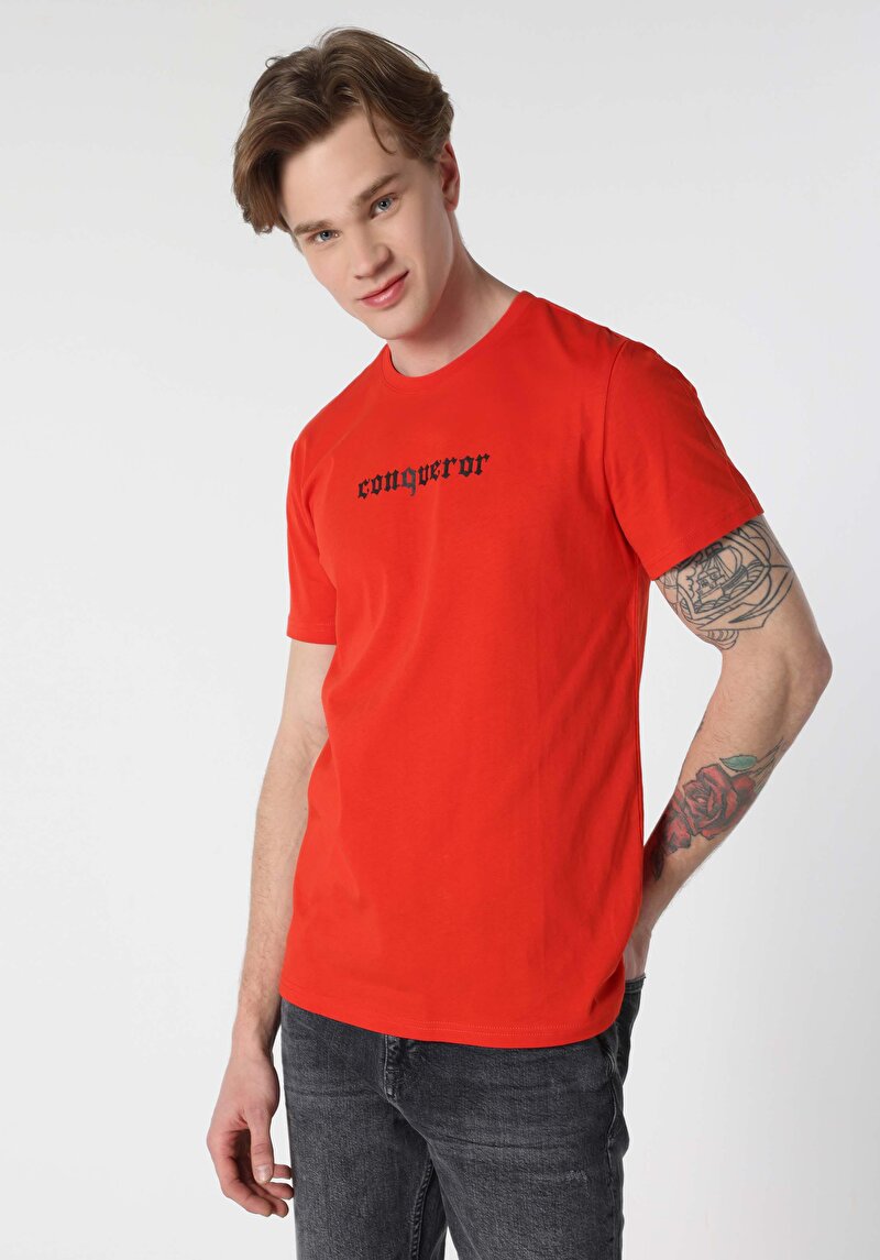 Regular Fit Yuvarlak Yaka Düz Erkek Kirmizi Kısa Kol Tişört