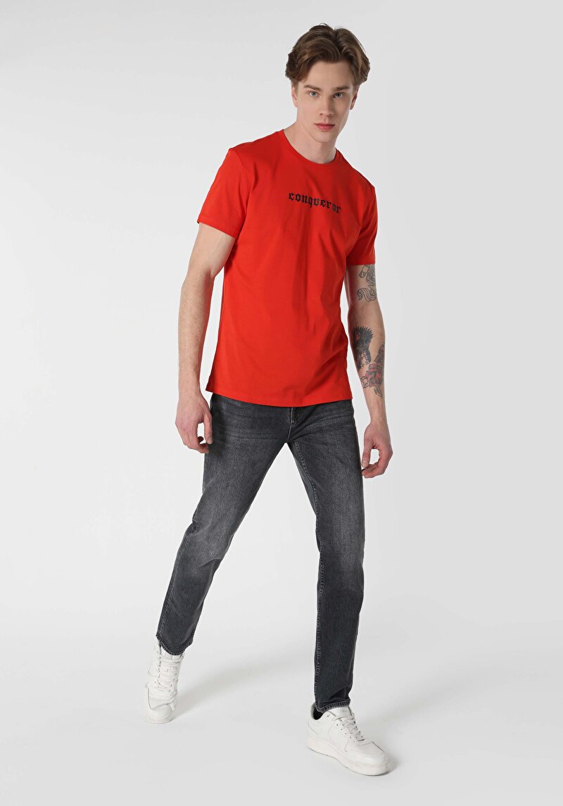 Regular Fit Yuvarlak Yaka Düz Erkek Kirmizi Kısa Kol Tişört