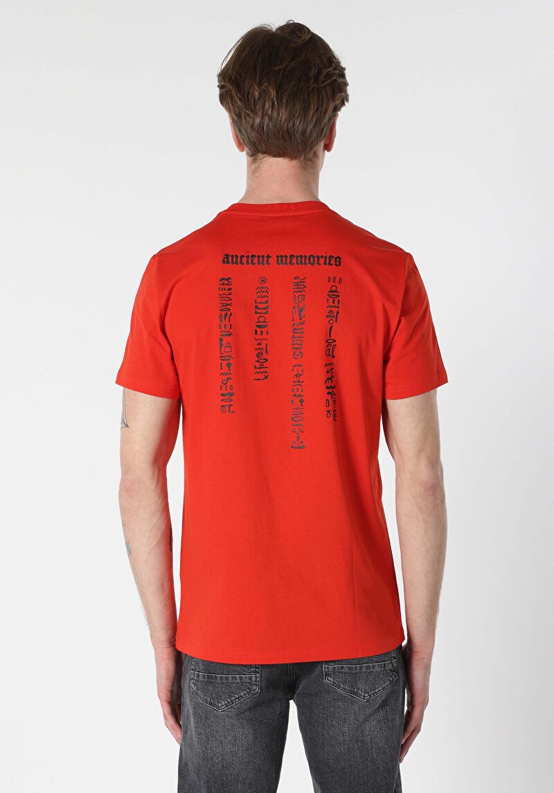 Regular Fit Yuvarlak Yaka Düz Erkek Kirmizi Kısa Kol Tişört