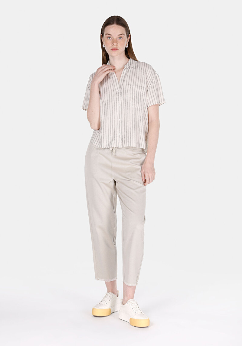 Regular Fit Shirt Neck Çizgili Kadın Bej Kısa Kol Gömlek