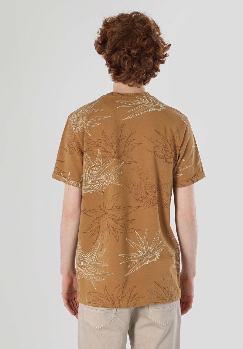 Regular Fit Yuvarlak Yaka Baskılı Erkek Kahverengi Kısa Kol Tişört