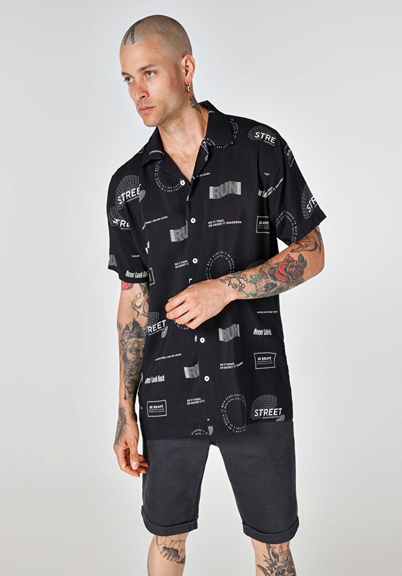 Regular Fit Shirt Neck Baskılı Cepsiz Erkek Siyah Kısa Kol Gömlek