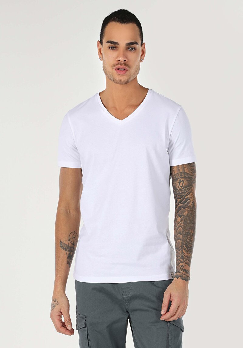Slim Fit V Yaka Düz Erkek Beyaz Kısa Kol Tişört