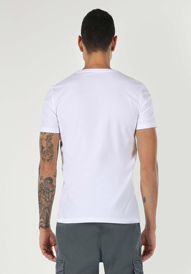 Slim Fit V Yaka Düz Erkek Beyaz Kısa Kol Tişört