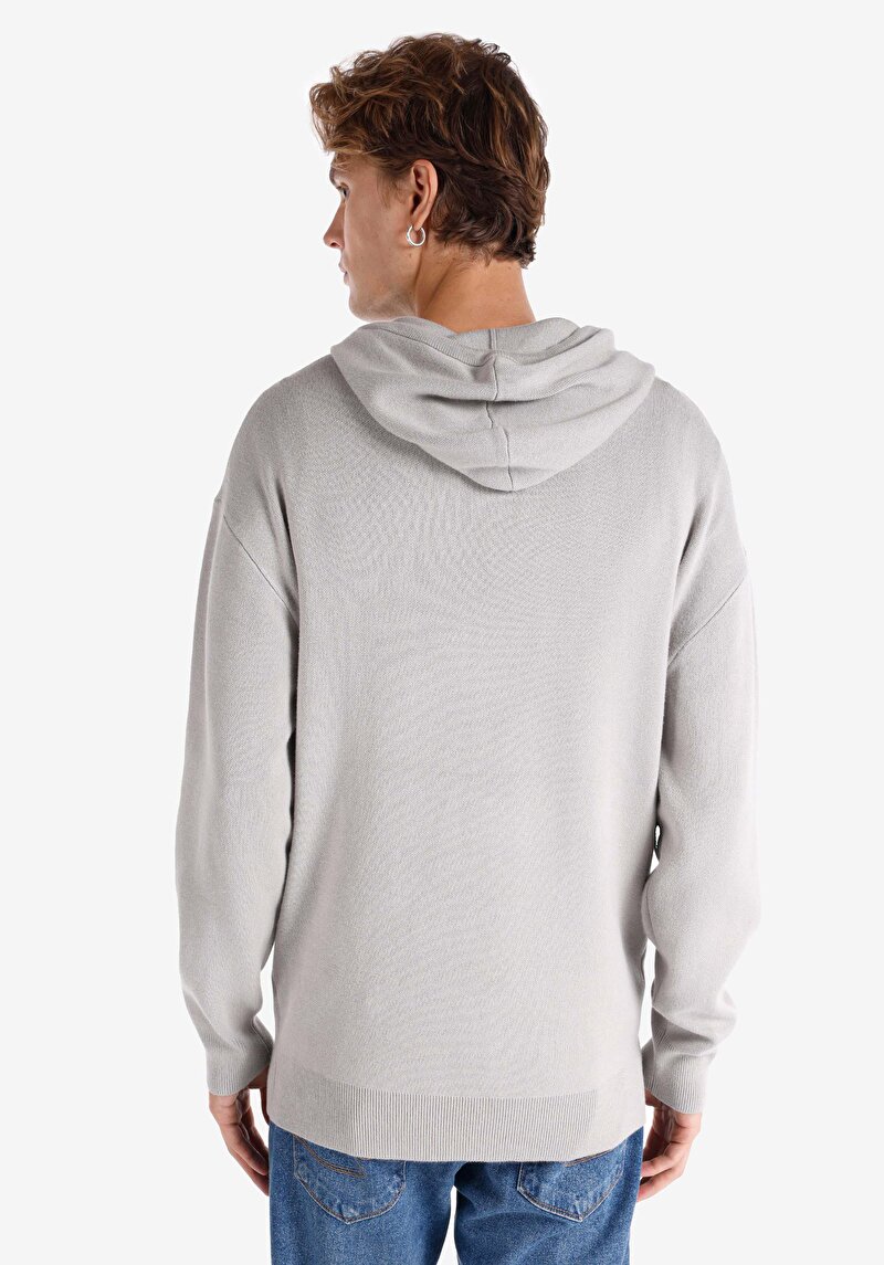 Comfort Fit Kapüşonlu Jakarlı Erkek Gri Kazak