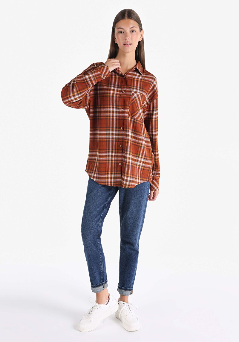 Regular Fit Cepli Shirt Neck Ekoseli Kadın Kahverengi Uzun Kol Gömlek
