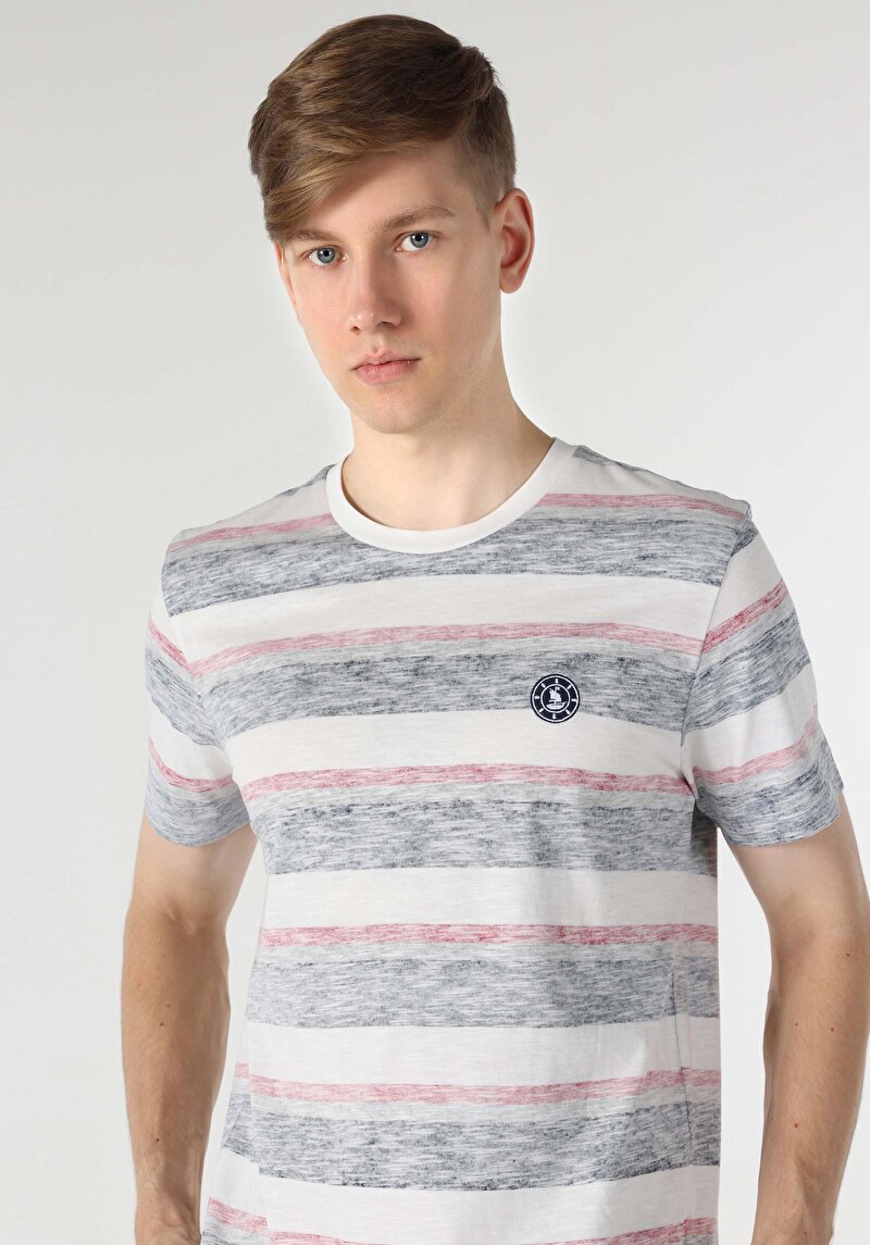 Regular Fit Yuvarlak Yaka Baskılı Erkek Beyaz Kısa Kol Tişört