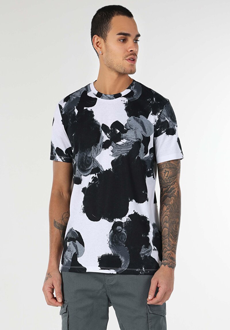 Regular Fit Yuvarlak Yaka Baskılı Cepsiz Erkek Beyaz Kısa Kol Tişört