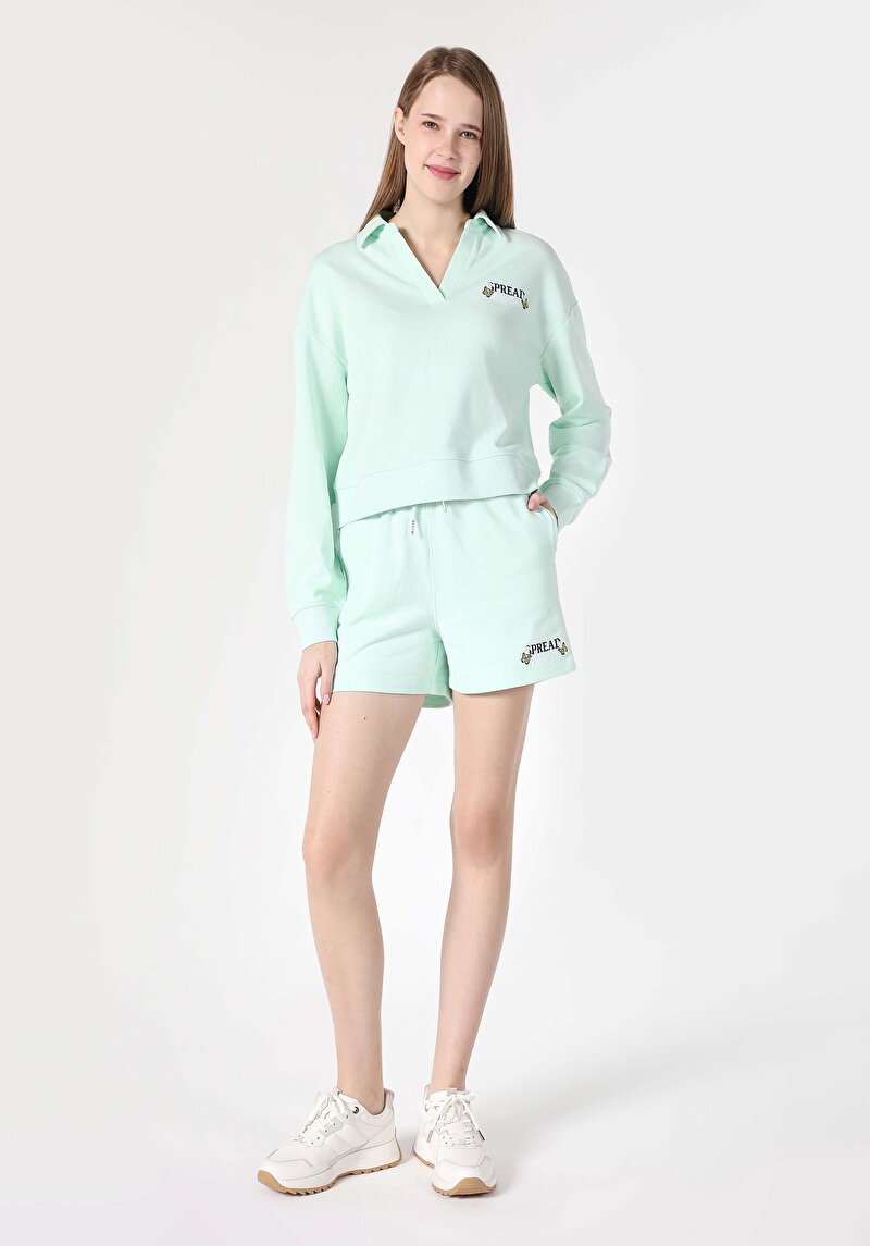 Regular Fit Orta Bel Cepli Kadın Yeşil Şort