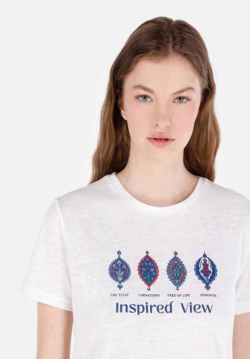 Regular Fit Yuvarlak Yaka Baskılı Kadın Beyaz Kısa Kol Tişört