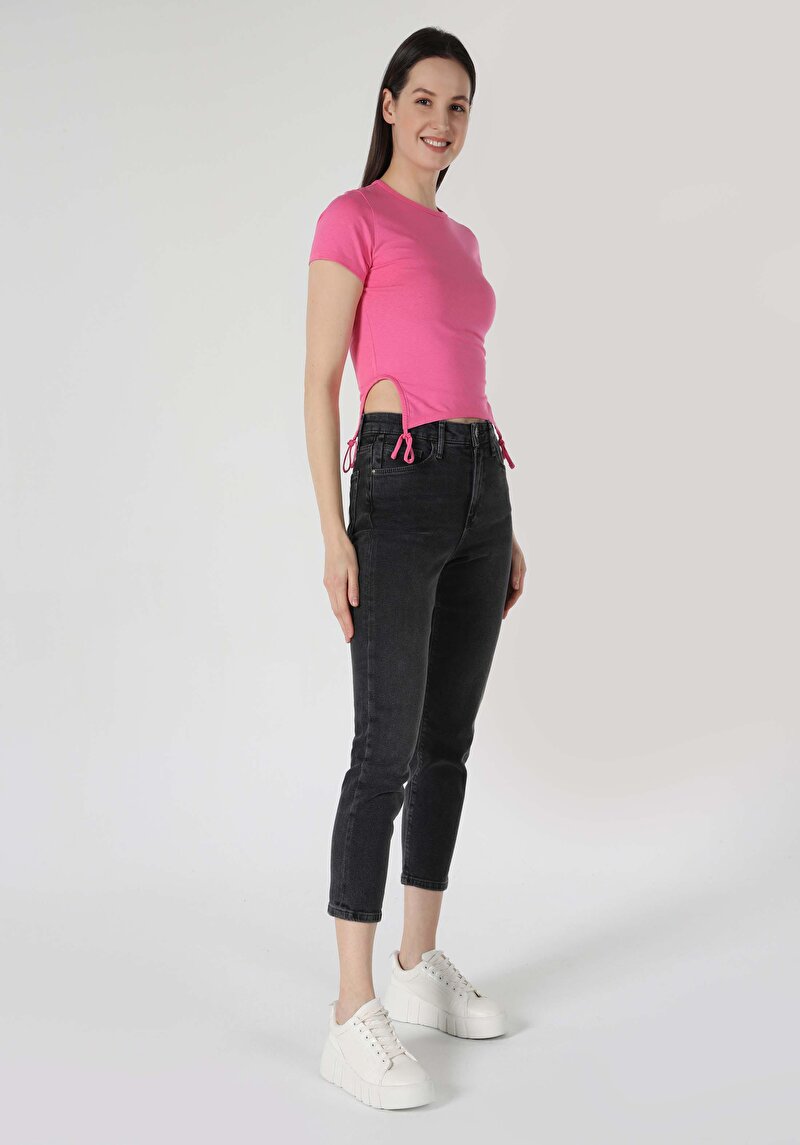 Slim Fit Yuvarlak Yaka Örme Düz Kadın Pembe Kısa Kol Tişört