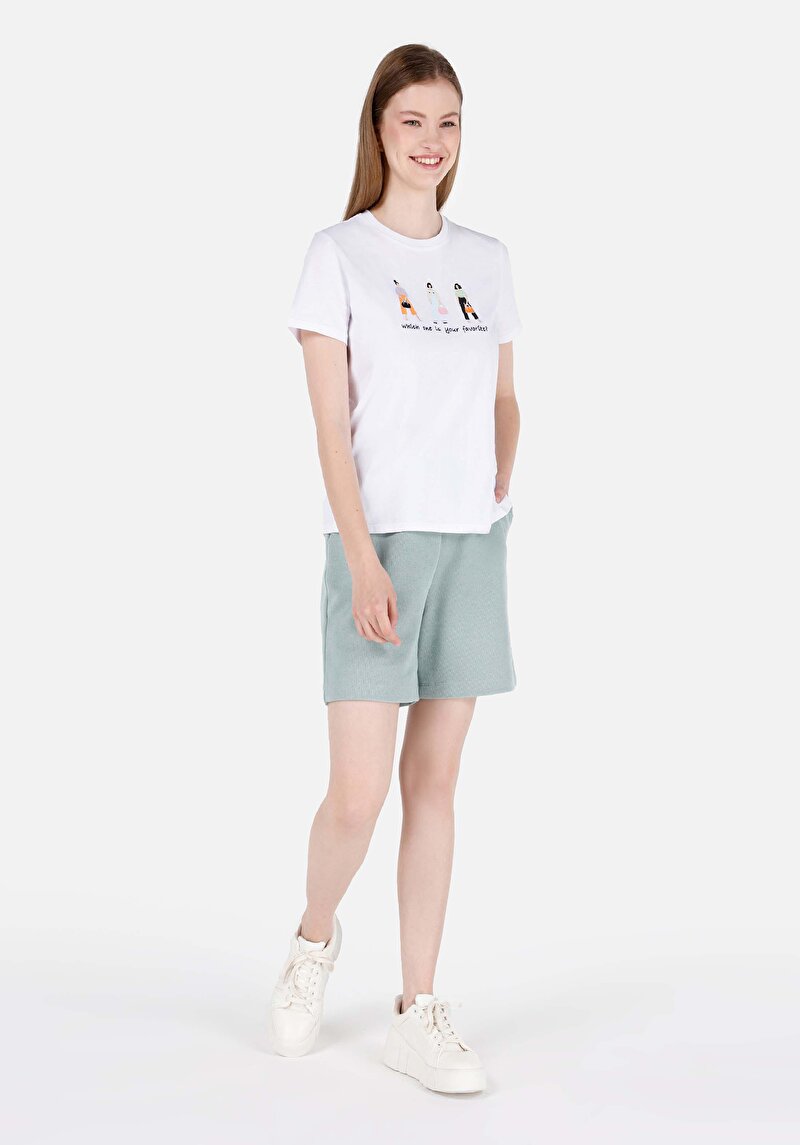 Regular Fit Yuvarlak Yaka Baskılı Kadın Beyaz Kısa Kol Tişört