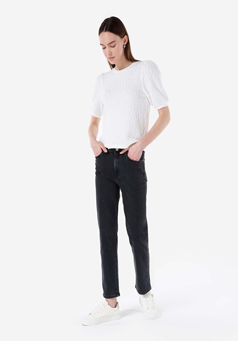 Slim Fit Orta Bel Daralan Paça Kadın Denim Jean Pantolon