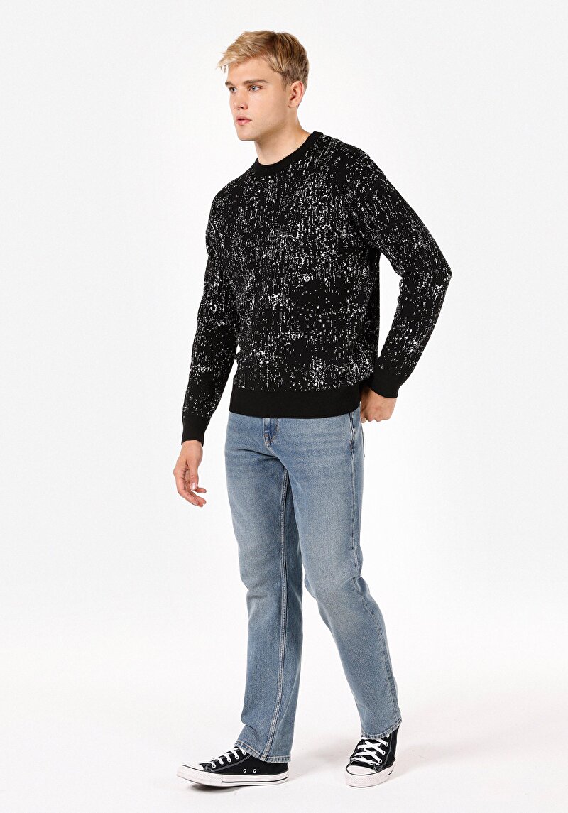 Regular Fit Yuvarlak Yaka Jakarlı Erkek Siyah Kazak