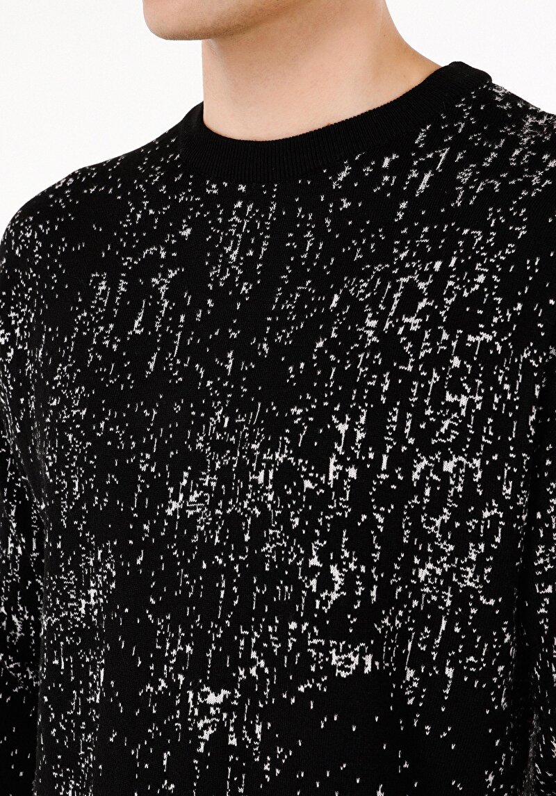 Regular Fit Yuvarlak Yaka Jakarlı Erkek Siyah Kazak