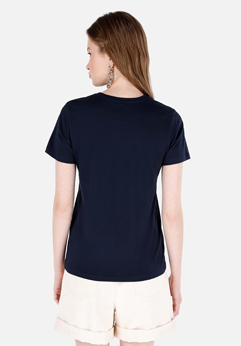 Regular Fit Yuvarlak Yaka Kadın Lacivert Kısa Kol Tişört