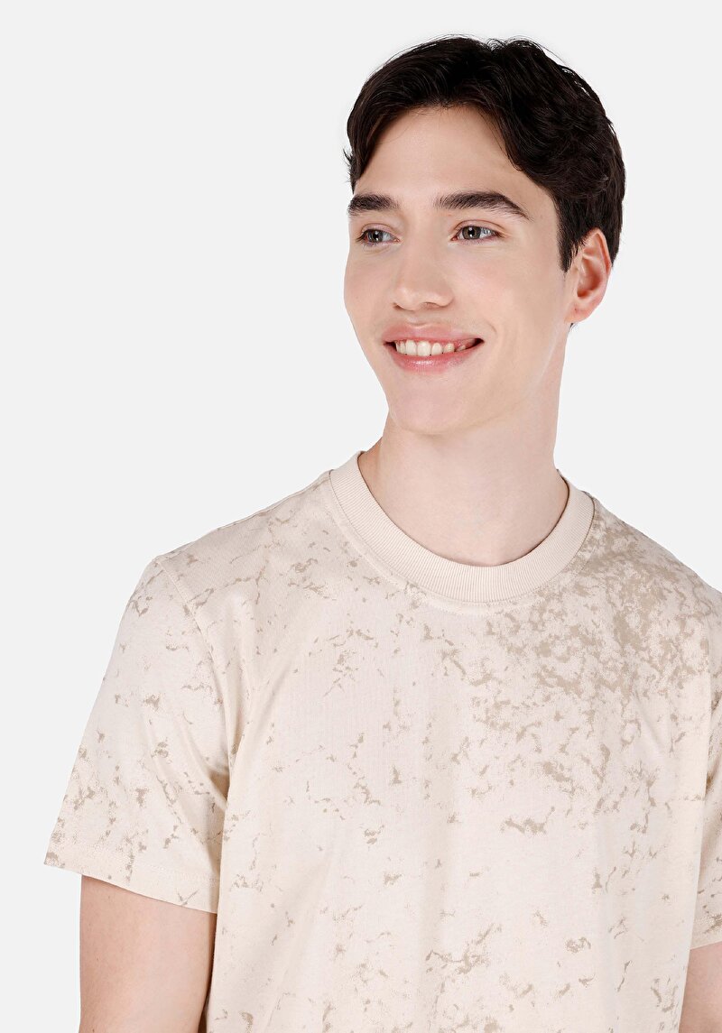 Regular Fit Yuvarlak Yaka Baskılı Erkek Bej Kısa Kol Tişört