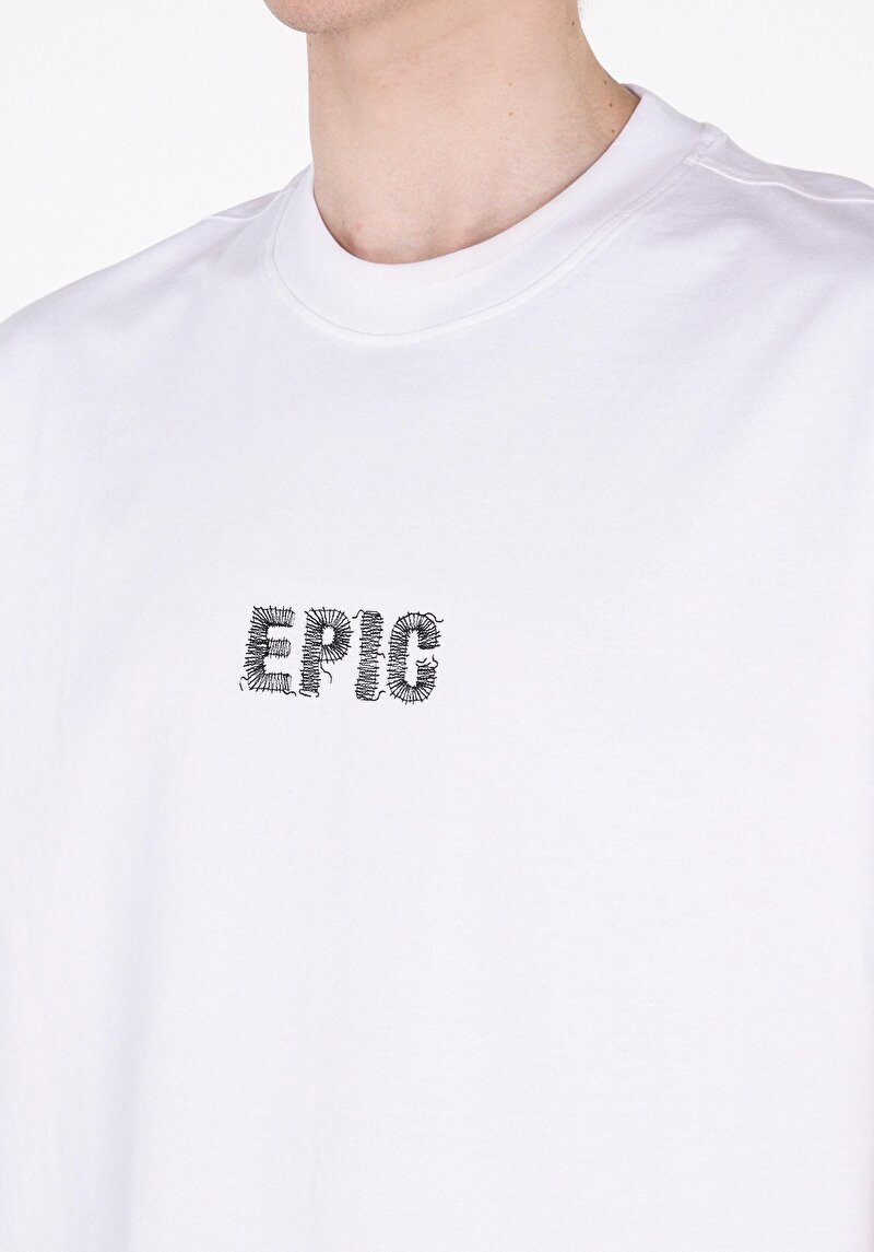 Comfort Fit Yuvarlak Yaka Düz Erkek Beyaz Kısa Kol Tişört