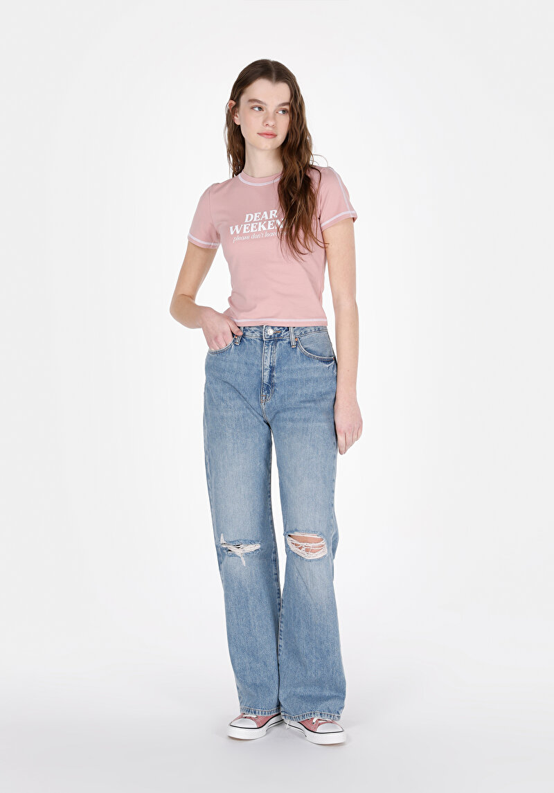 Slim Fit Yuvarlak Yaka Örme Baskılı Kadın Pembe Kısa Kol Tişört