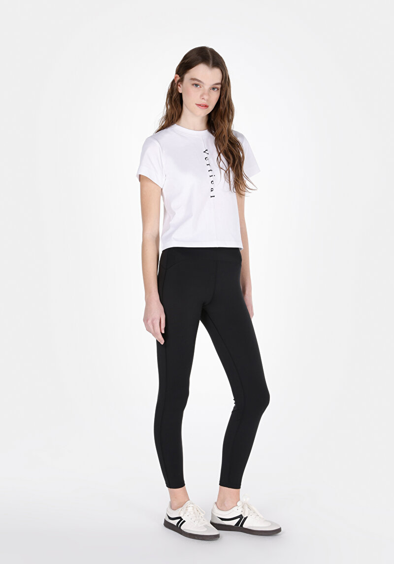 Slim Fit Yuvarlak Yaka Baskılı Kadın Beyaz Kısa Kol Tişört