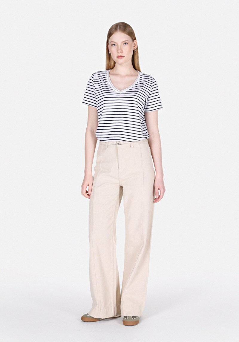 Regular Fit V Yaka Çizgili Kadın Lacivert Kısa Kol Tişört