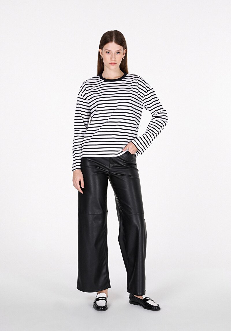 Regular Fit Yuvarlak Yaka Çizgili Kadın Siyah Uzun Kol Tişört