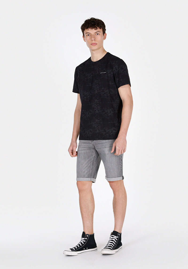 Regular Fit Yuvarlak Yaka Desenli Erkek Siyah Kısa Kol Tişört