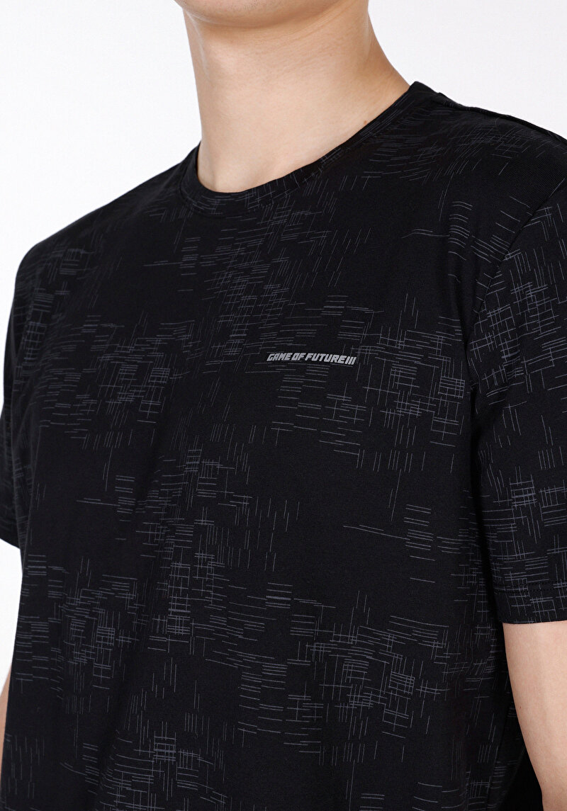 Regular Fit Yuvarlak Yaka Desenli Erkek Siyah Kısa Kol Tişört