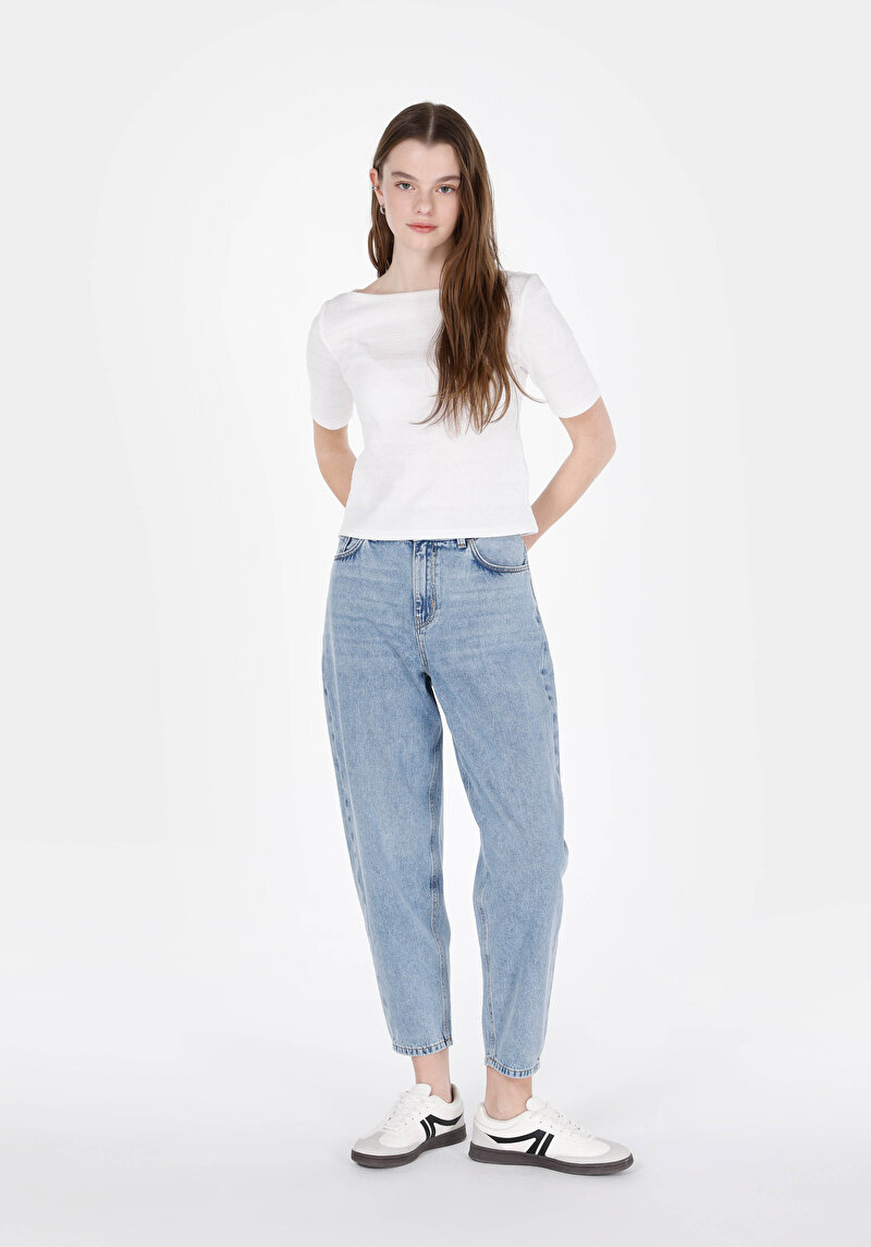 Slim Fit Kadın Beyaz Kısa Kol Tişört