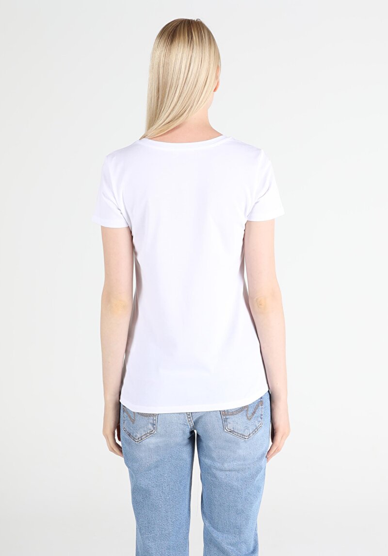 Regular Fit Yuvarlak Yaka Kadın Beyaz Kısa Kol Tişört