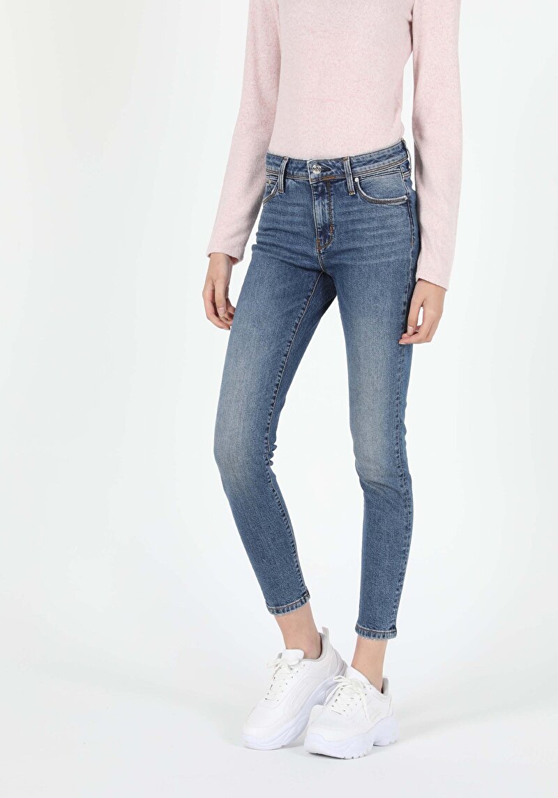 Super Slim Fit Orta Bel Dar Paça Kadın Denim Jean Pantolon