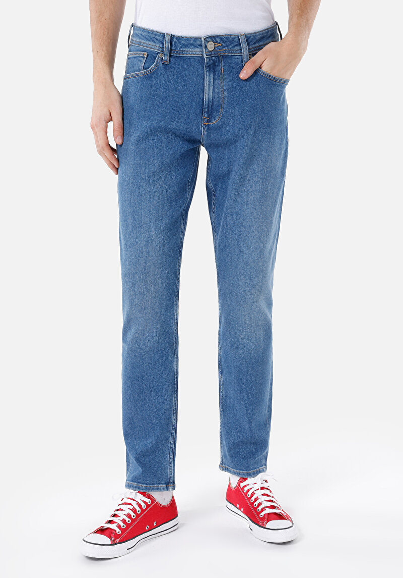 Regular Fit Orta Bel Daralan Paça Erkek Denim Jean Pantolon
