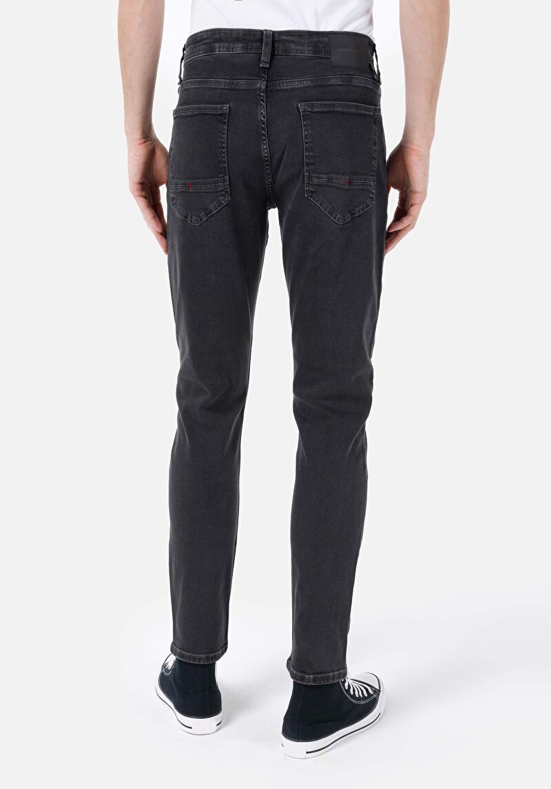 Regular Fit Orta Bel Daralan Paça Erkek Siyah Jean Pantolon