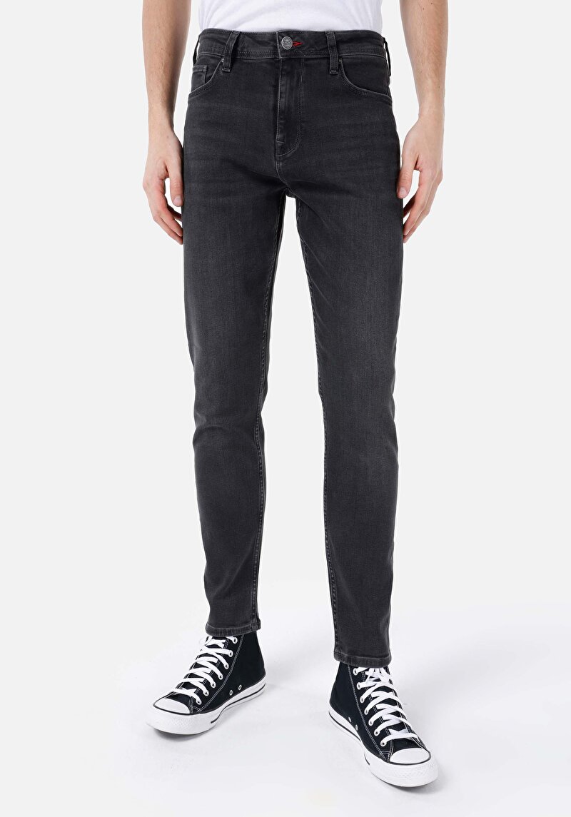 Regular Fit Orta Bel Daralan Paça Erkek Siyah Jean Pantolon