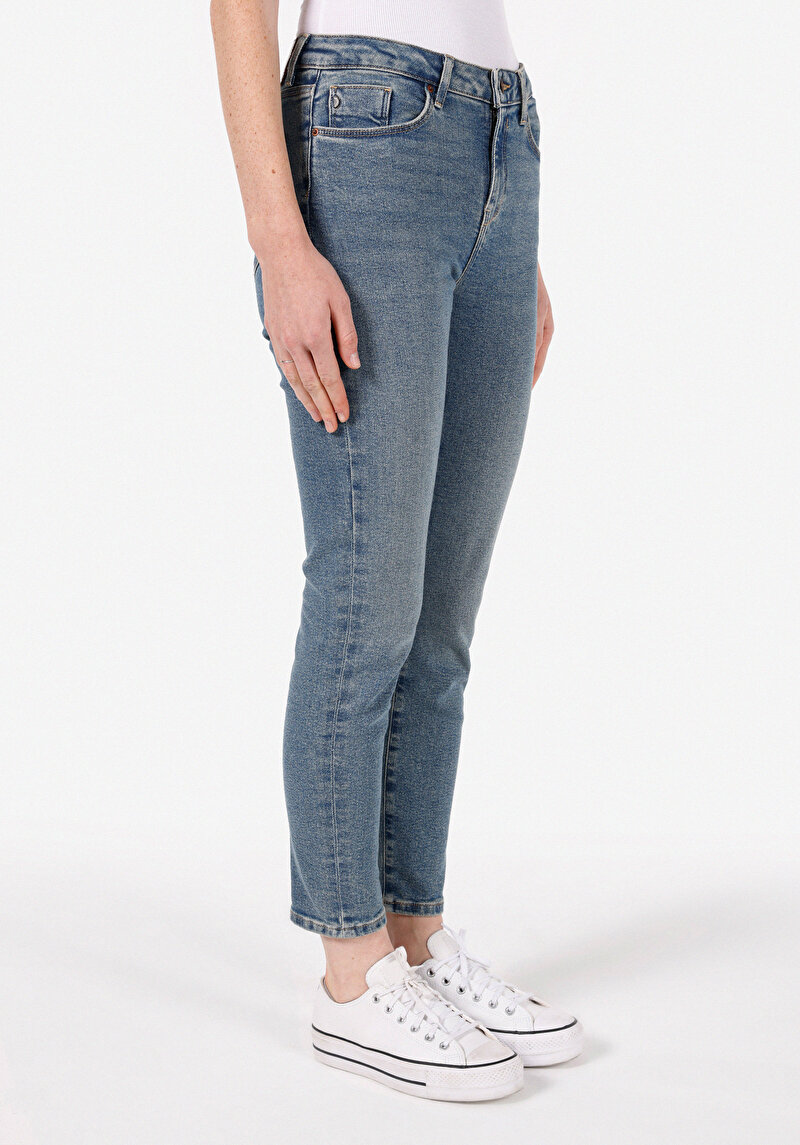 Slim Fit   Kadın İndigo Jean Pantolon