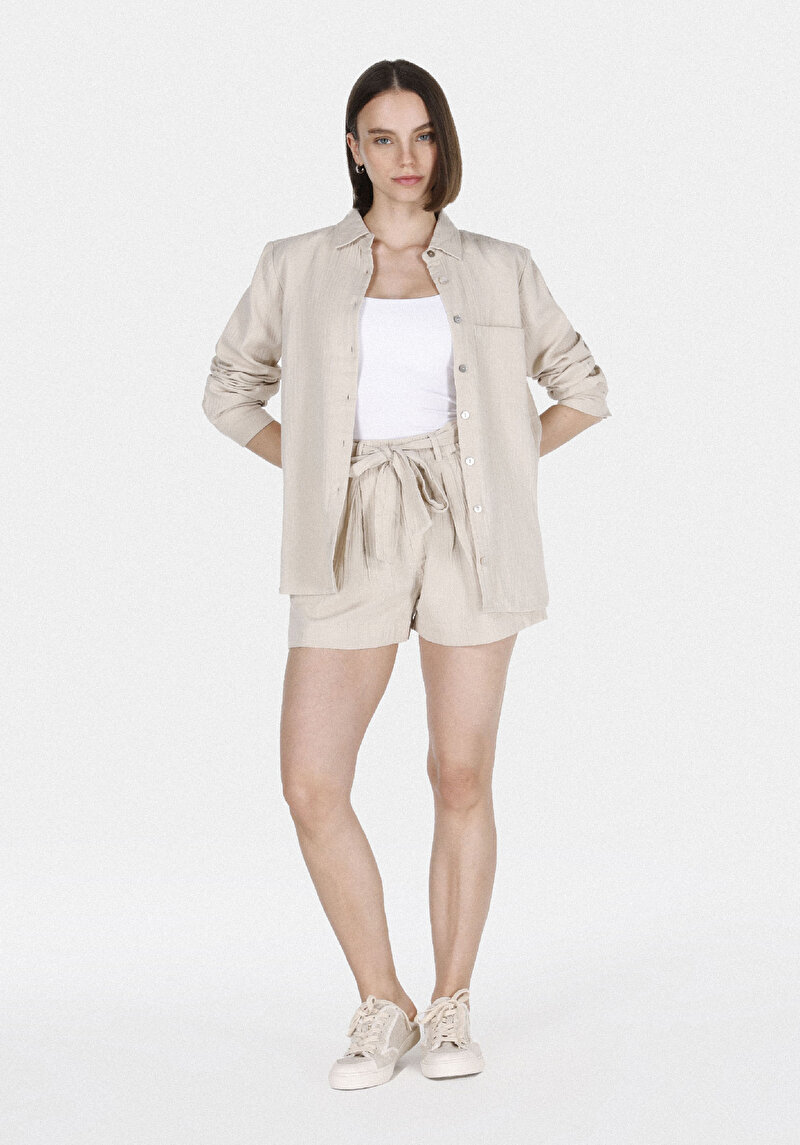 Regular Fit Yüksel Bel Düz Kadın Bej Şort