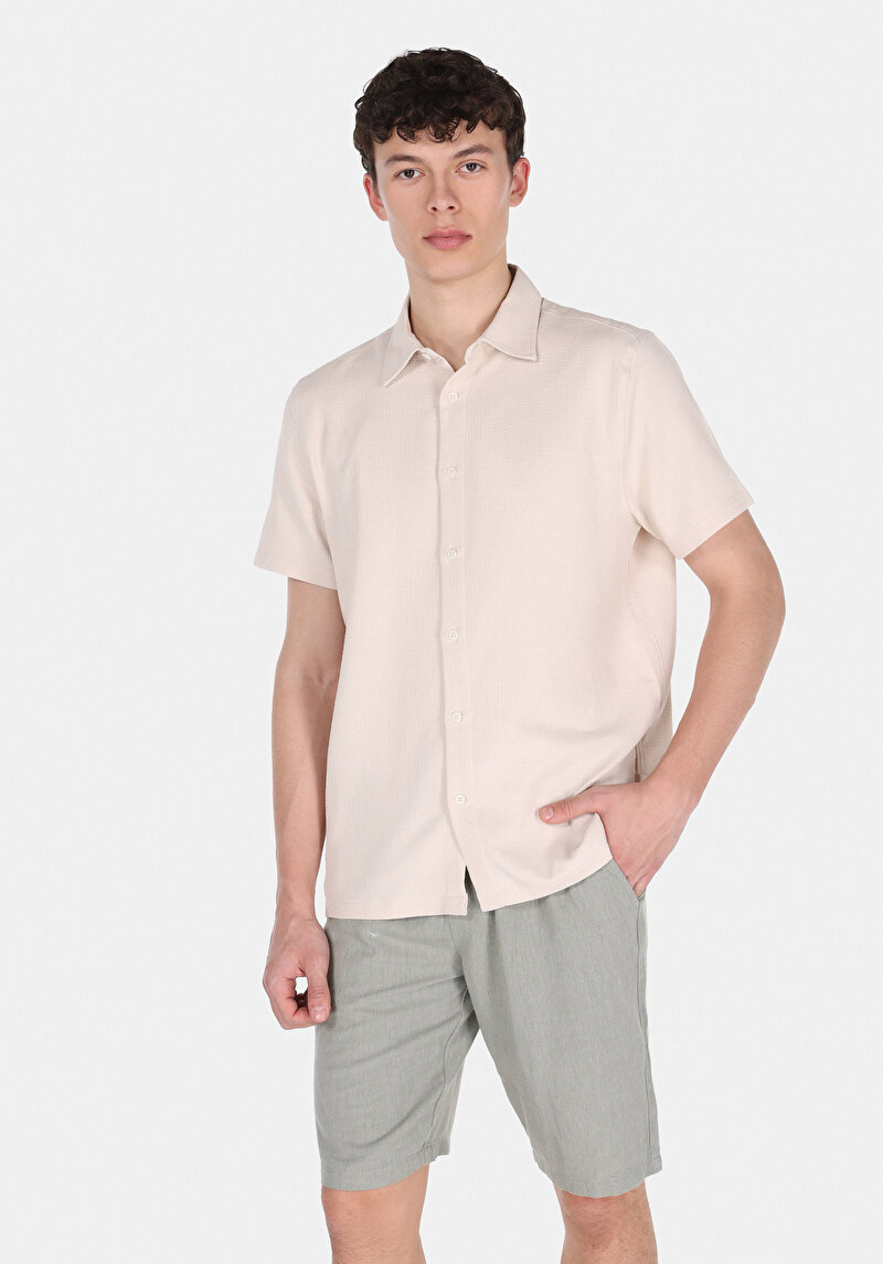Regular Fit Shirt Neck Cepsiz Düz Erkek Bej Kısa Kol Gömlek