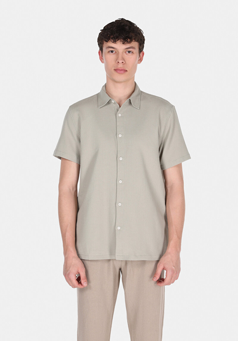 Regular Fit Shirt Neck Düz Erkek Yeşil Kısa Kol Gömlek