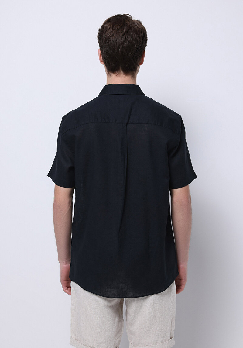 Regular Fit Shirt Neck Cepsiz Düz Erkek Siyah Kısa Kol Gömlek