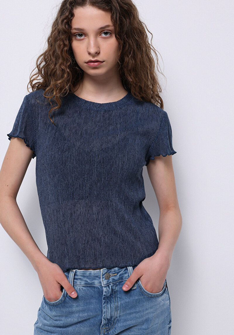 Regular Fit Kadın Cepsiz Mavi Kısa Kol Tişört