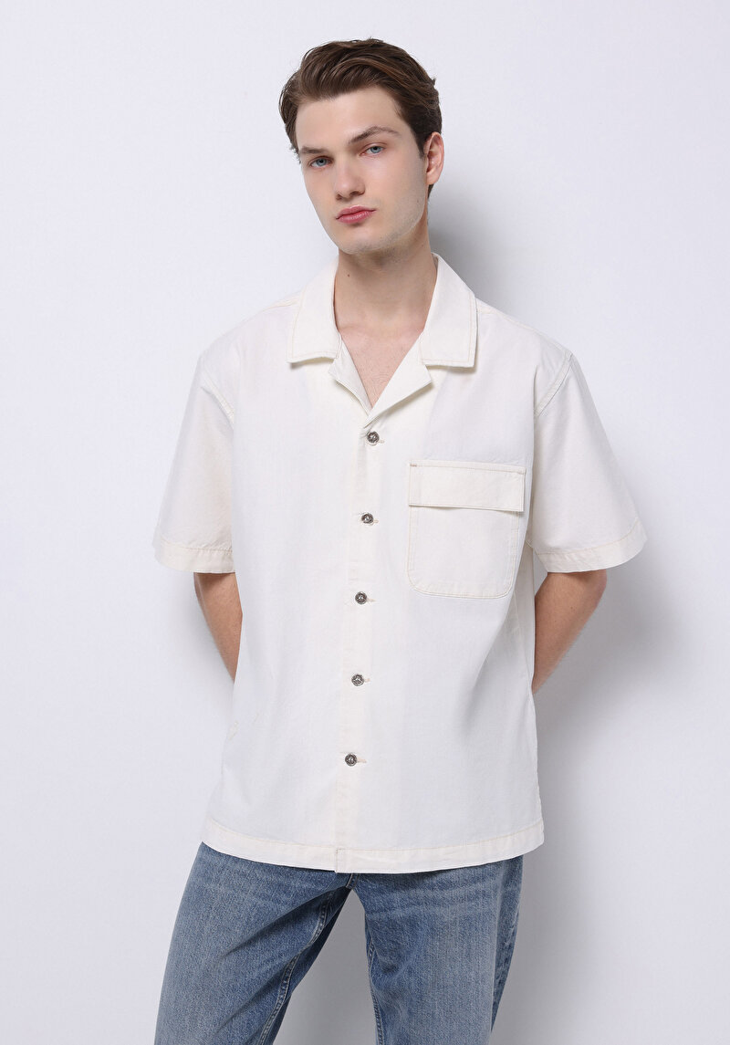 Oversize Fit Klasik Yaka Düz Erkek Bej Kısa Kol Gömlek