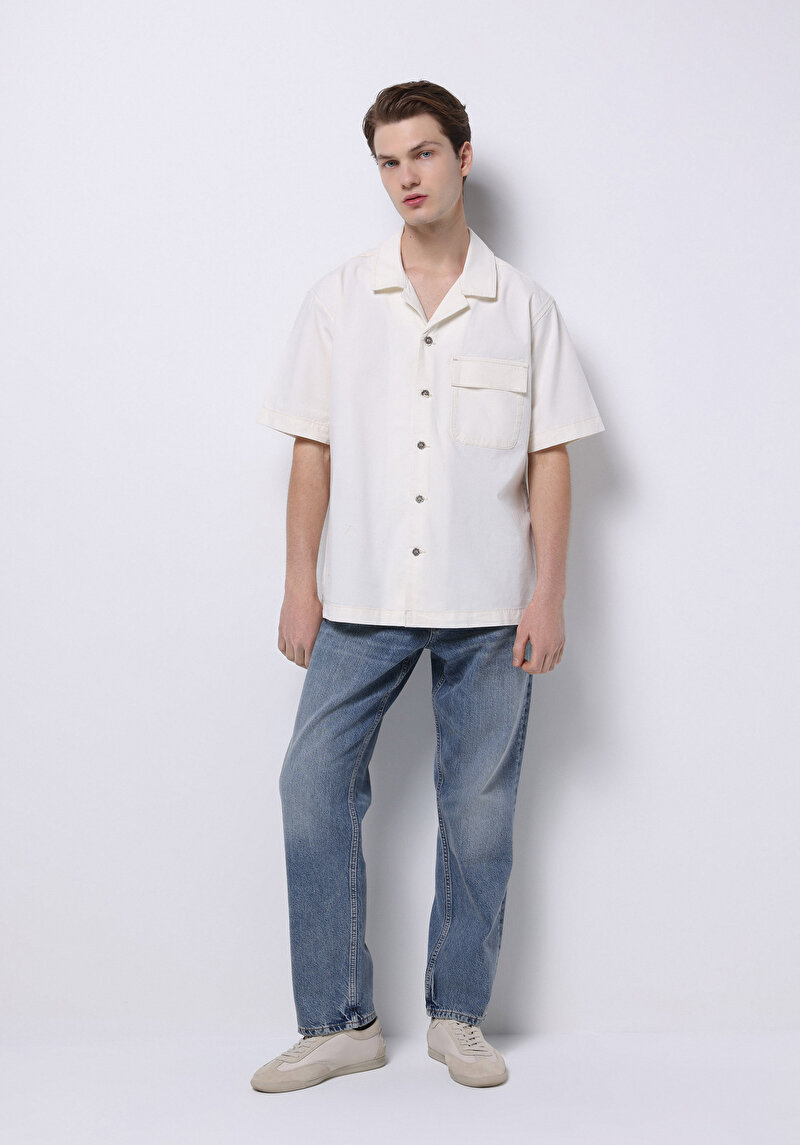 Oversize Fit Klasik Yaka Düz Erkek Bej Kısa Kol Gömlek